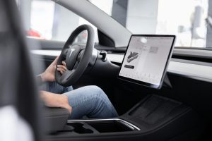 Brain-Controlled Steering: Neuralink’s Foray into Automotive