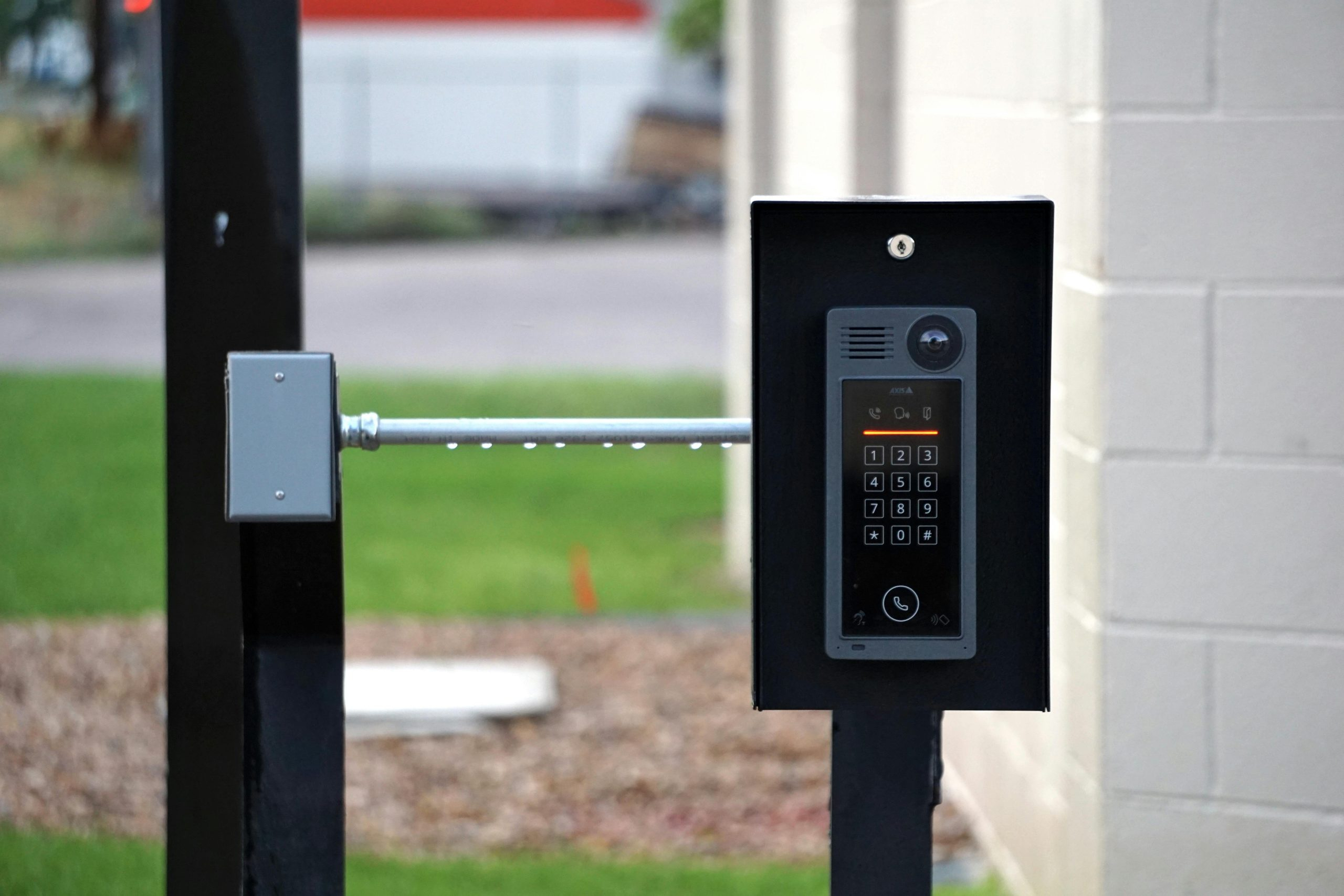 E-Waste Homes: Recycled Tech Components Reinventing Affordable Housing