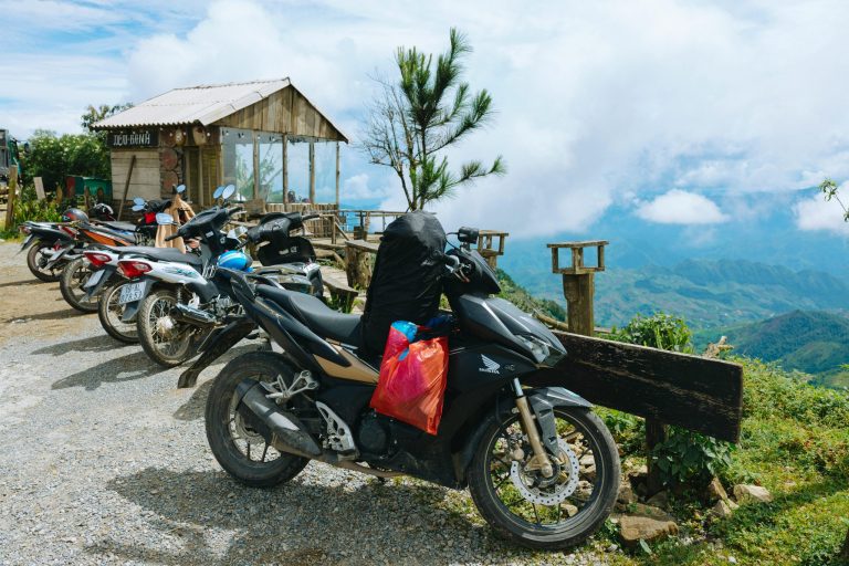 AI Itinerary Builders: Hyper-Personalized Trip Plans in 60 Seconds