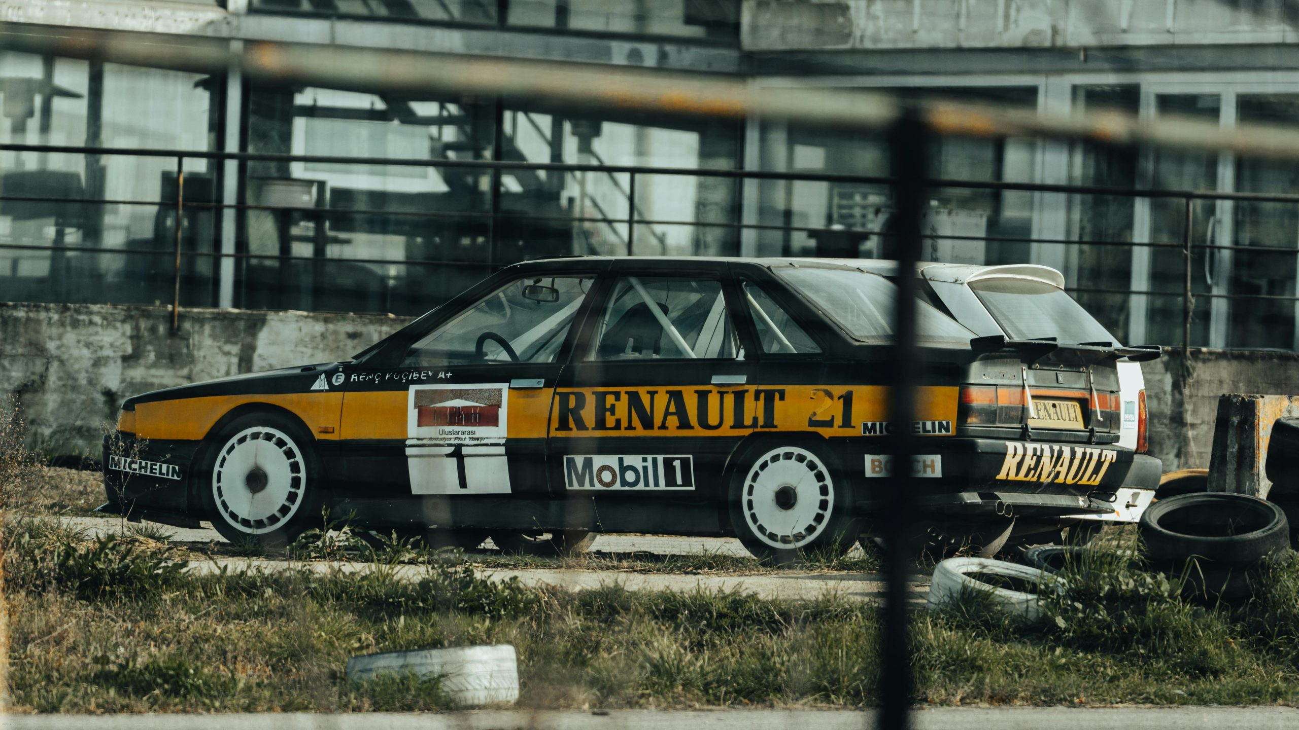 Circular Car Factories: How BMW Recycles 95% of Old Vehicles