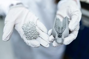 Lease vs. Buy in 2025: Navigating Battery Degradation Fears