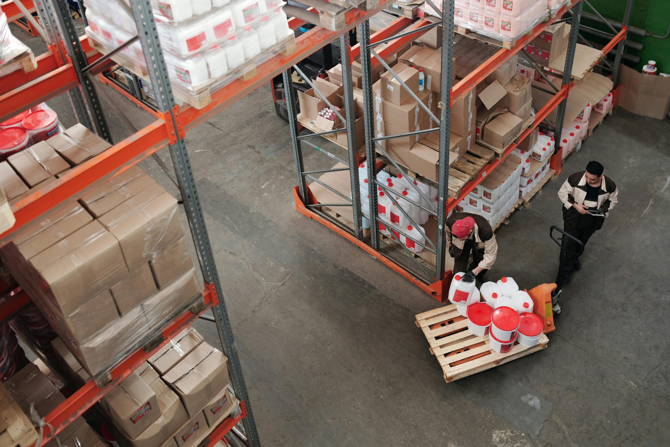 “Farm-to-Closet” Fashion: Blockchain-Verified Ethical Supply Chains