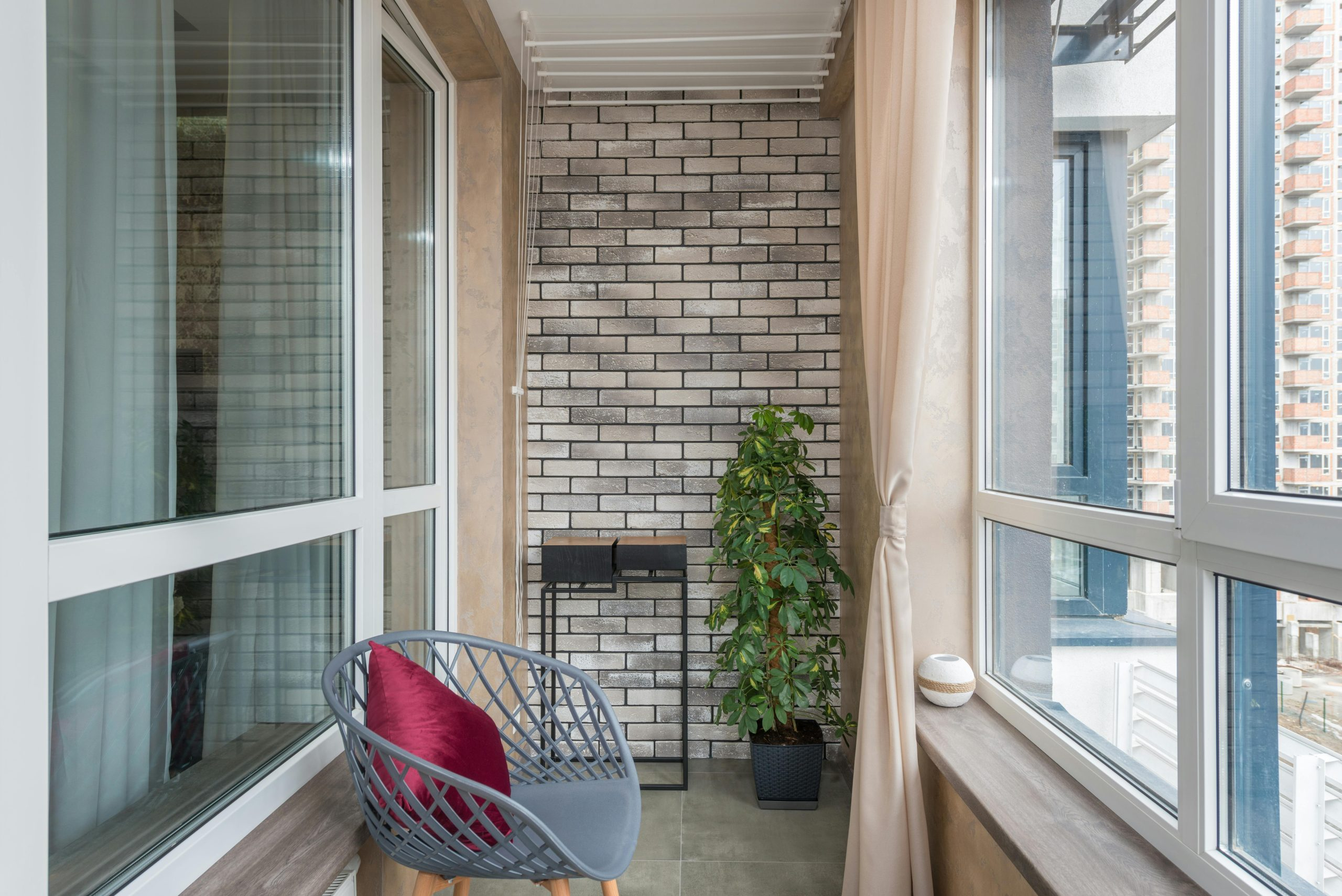 Hydroponic Herb Gardens: Zero-Waste Indoor Farming for Urban Chefs