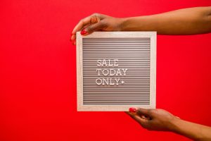Flash Mob Markets: Guerrilla Retail Pop-Ups Announced via TikTok