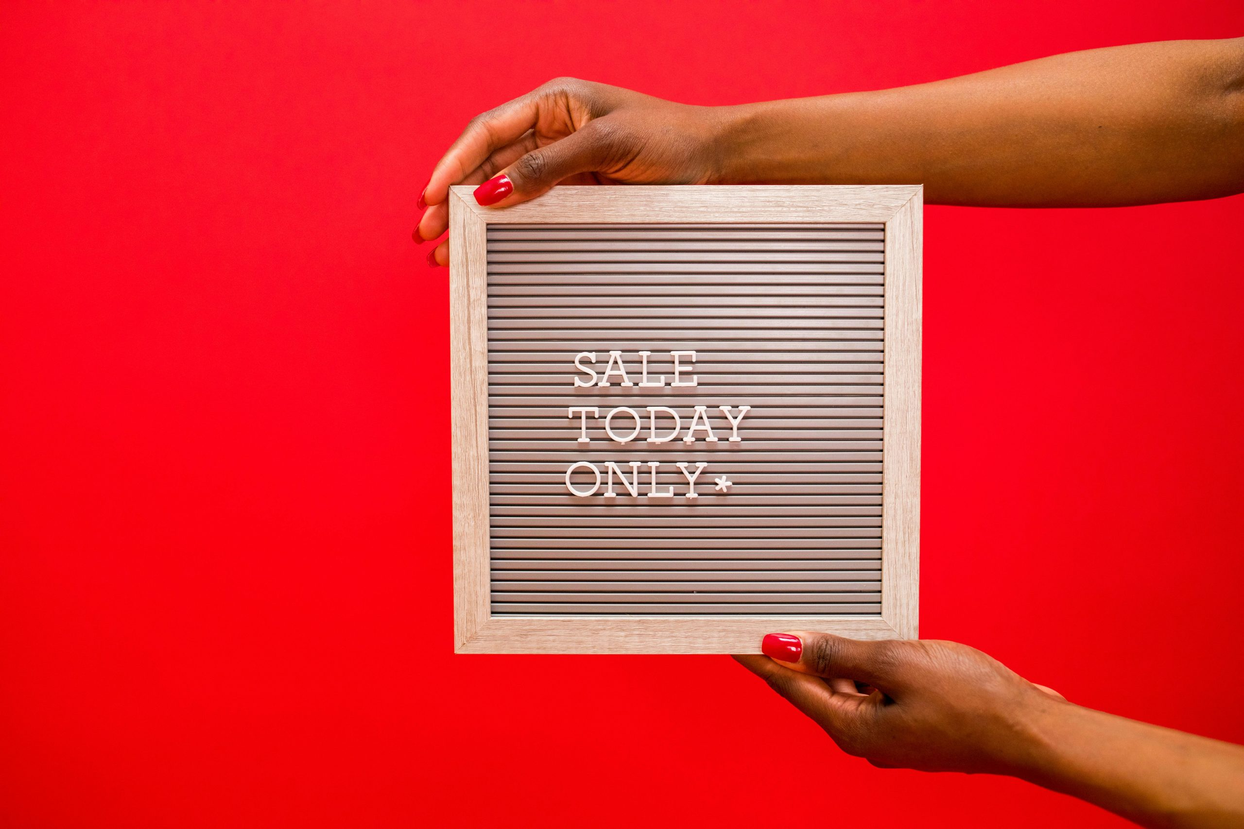 Flash Mob Markets: Guerrilla Retail Pop-Ups Announced via TikTok